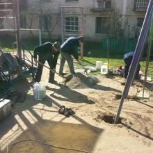 ул. Космонавтов, 30 - устройство детской площадки