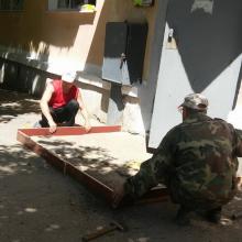 ул Х. Ботева 23 ремонт крыльца
